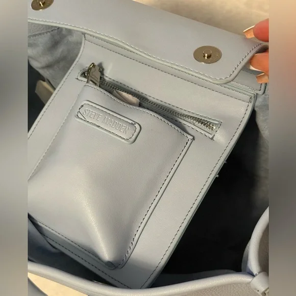 NWT Steve Madden BWEBBER-EL Light Blue Soft Faux Leather Tote w/Adjustable Strap - Picture 8 of 15